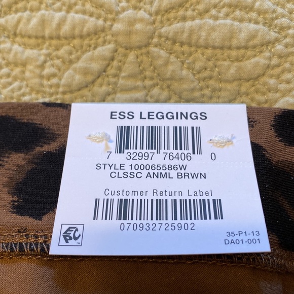 NWT -Style & Co. womens leopard print leggings. - Picture 5 of 5
